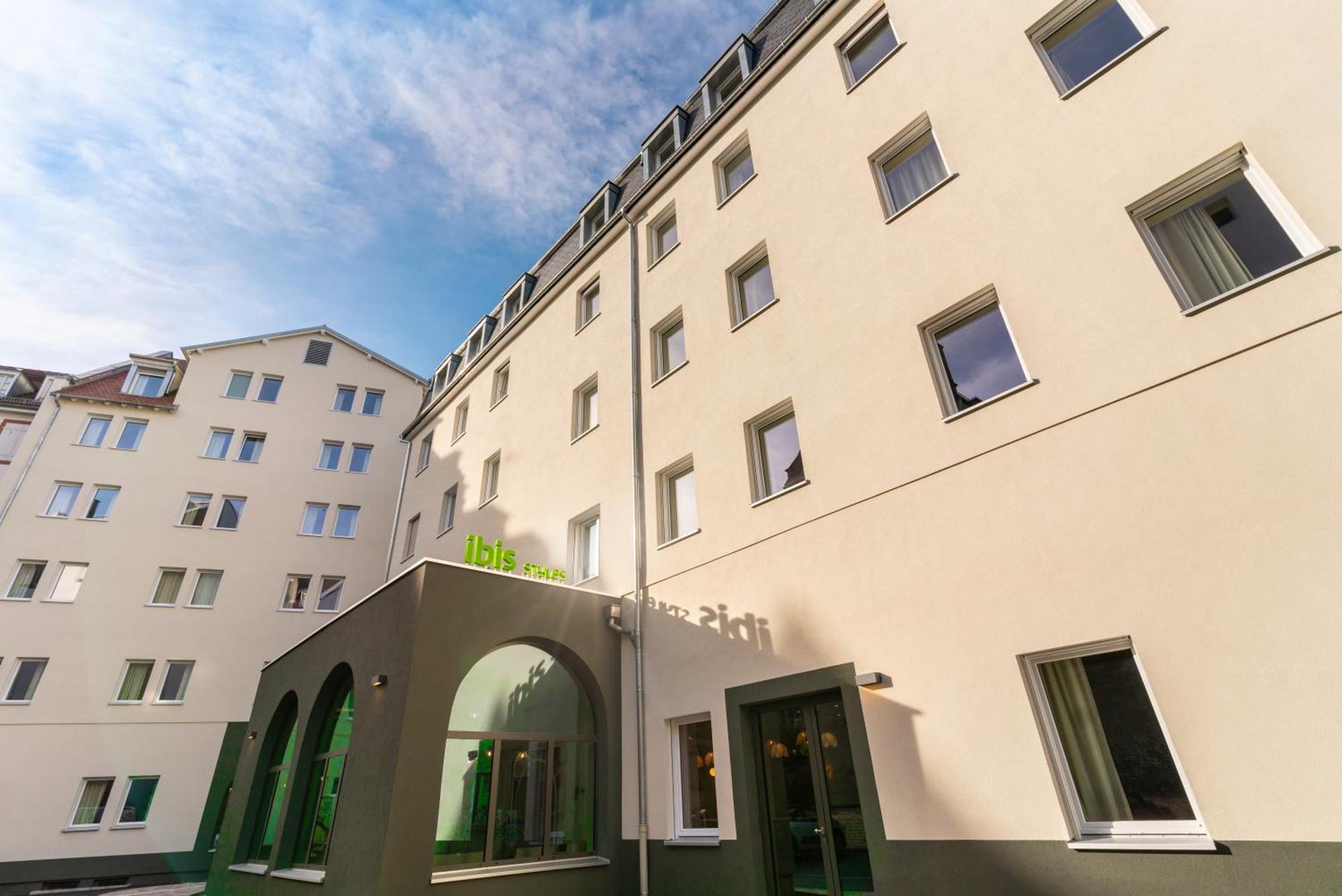 Отель Ibis Styles Strasbourg Centre Republique Экстерьер фото